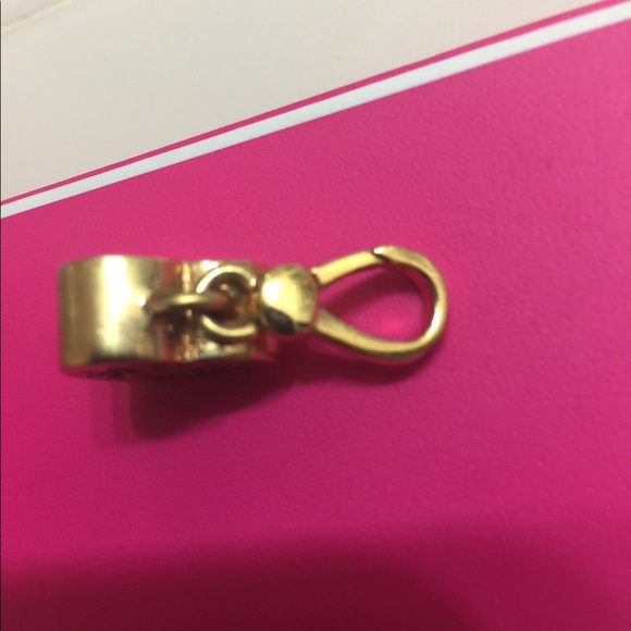 Juicy Charm Heart Charm 💗💗💗 - Picture 3 of 5